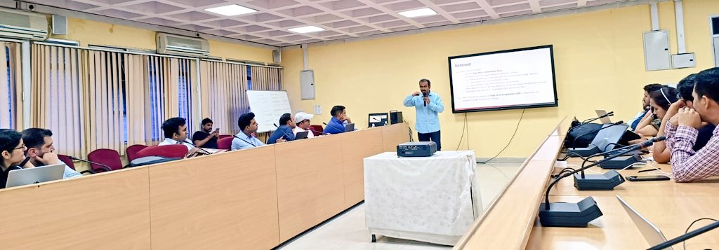 Wksp-Monitoring in #NTEP at #NTI by @TbDivision w/ @IdefeatTb @TheUnion_TBLH; @usaid_india Focus:Learn by Doing; Data Rich, Info Poor to Data Rich, Info Rich n Action Rich; Flow:Data(Ni-kshay)➡️Information (observation)➡️Feedback Action (Patient centric, realistic, participatory)