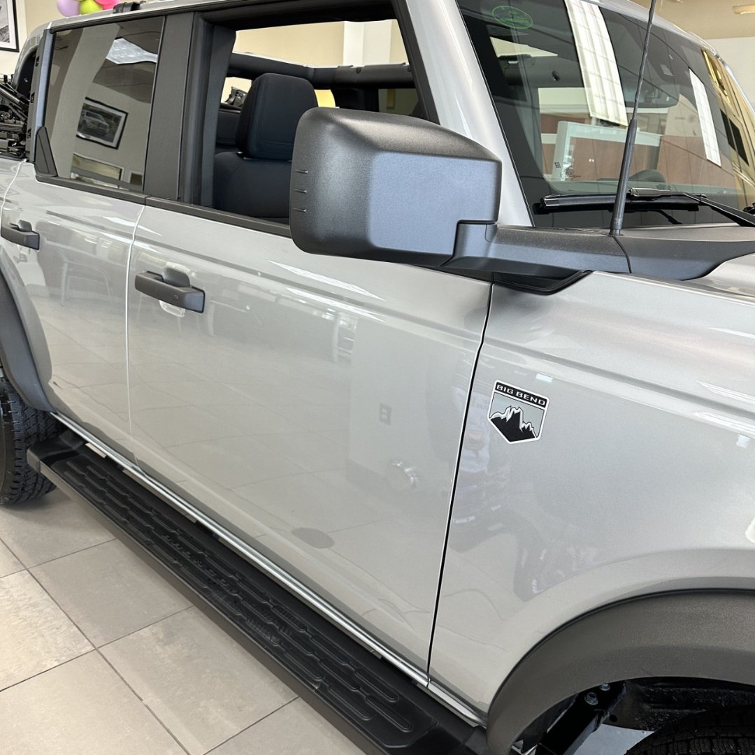 SuburbanFordTr's tweet photo. Unleash the Wild: Step into our showroom and witness the untamed power of the Bronco, ready to conquer any adventure that lies ahead.🤩

📍 777 John R Rd. Troy, MI 48083

#BroncoTough #BuiltFordTough #UntamedPower https://t.co/OPR7SweA1s