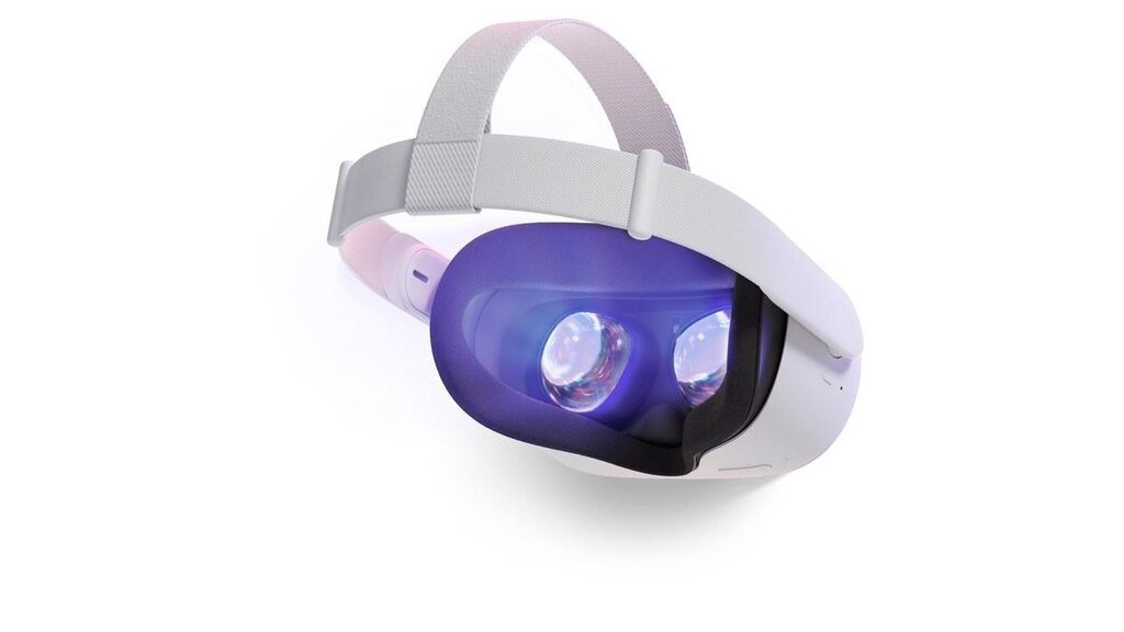 AjdiTechnology's tweet photo. Meta Quest 3: Everything we know, what we want to see 

Credit: Meta

Updated, May 22, 2023 (10:51 AM ET): We have updated this Meta Quest 3 rumor hub with info about sizing, pricing, and the possibility of backward compatibility.

 Original article: It … https://t.co/MyBm4d5kVa https://t.co/wninaA0WFy
