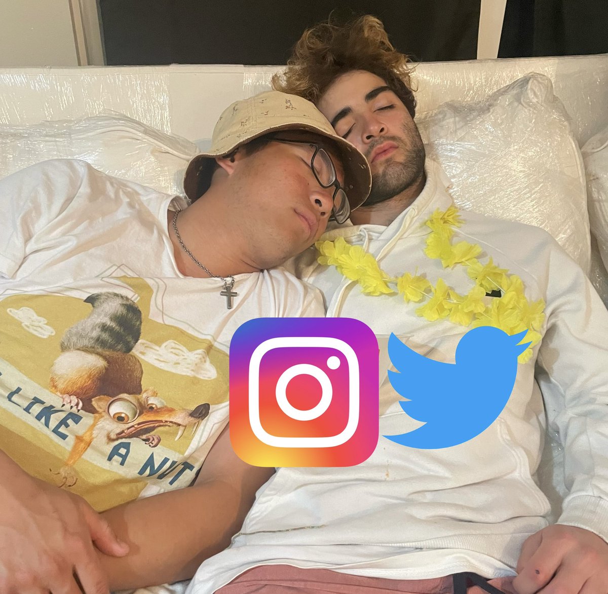 dhoffman333's tweet photo. @ndultimate Not sure who put Alfredo &amp; Scrat in charge of the social media but seems like a bad idea 😬.  I mean WhAt cOuLd Go WrOnG wItH tHeSe TwO iN cHaRgE?! https://t.co/4aOxIvqVbx