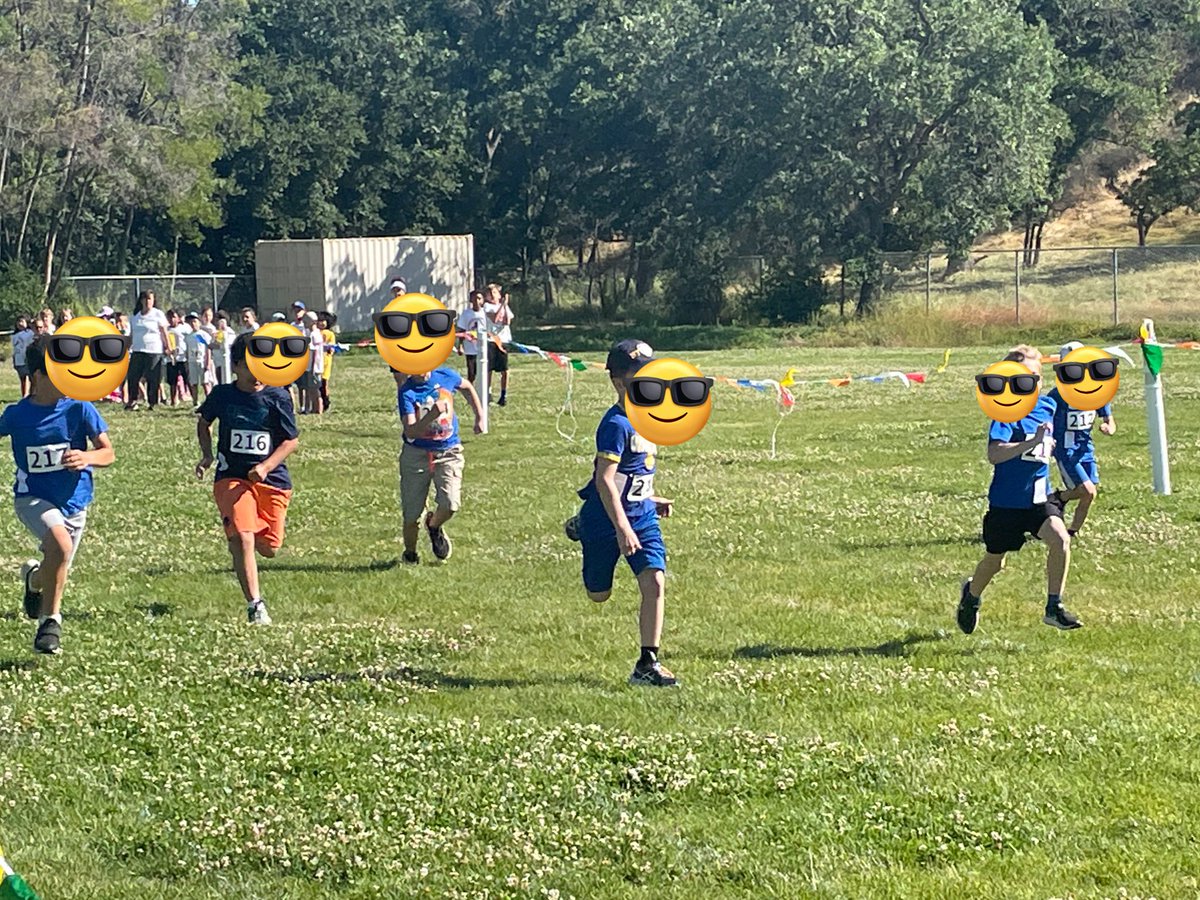 MurwoodWC's tweet photo. Let the Field Day games begin! Thank you to all of our parent volunteers for making this day such a success. #marvelousmustangs https://t.co/rbtG0SosaF