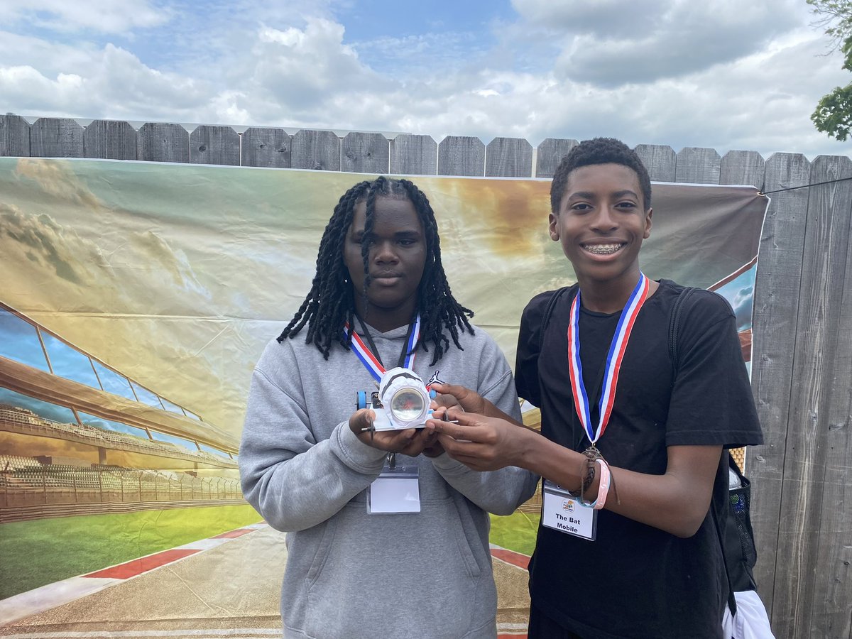 Mrs Turner tweet media