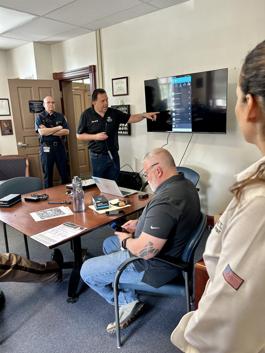 Kelsey Corcoran (she/her) tweet media