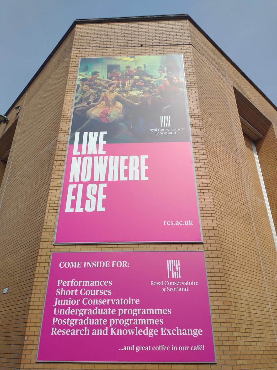 LyricLearning's tweet image. Great day in Glasgow with Robin Peoples talking about the Creative Learning work @LyricBelfast to students from @RCStweets Hugely impressive facilities for a range of excellent courses in Design, Construction, Production and Stage Management.