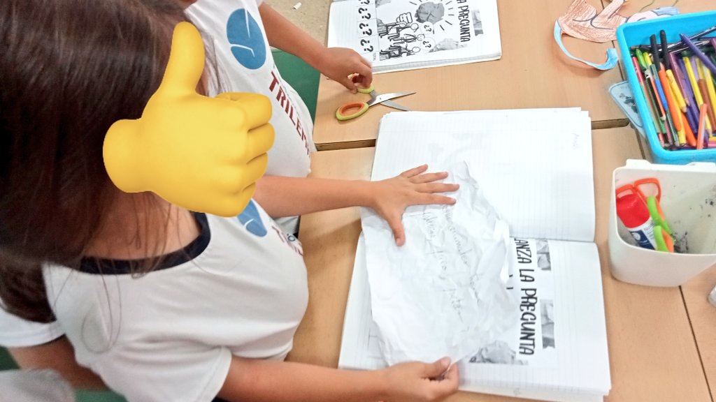 carinavtwit's tweet photo. Con la estrategia "Lanza la pregunta" en 1° @ TrilemaElPilar repasa lo aprendido en la Tarea 2 lanzándose preguntas entre equipos #IMPACTando en #ProyectoVidaEnElPlaneta https://t.co/KPe56gZ2KP