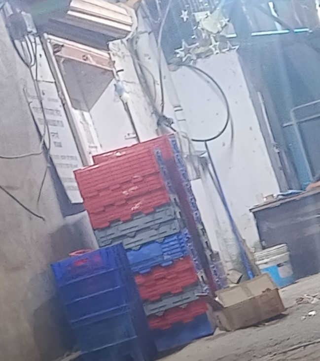 journalism1st's tweet photo. @DGPMaharashtra @CPMumbaiPolice @TV9Marathi @112Maharashtra @unwomenindia I HAVE BEEN COMPLAINING TO LOCAL POLICE STATION REGARDING EVE TEASING AND DRUGIST HARASSMENT BUT NO ACTION TAKEN SINCE 1 AM NOISE CONTINUES BUT POLICE IS NOT COMING ARE WOMEN REALLY SAFE? https://t.co/EH86l6ahag