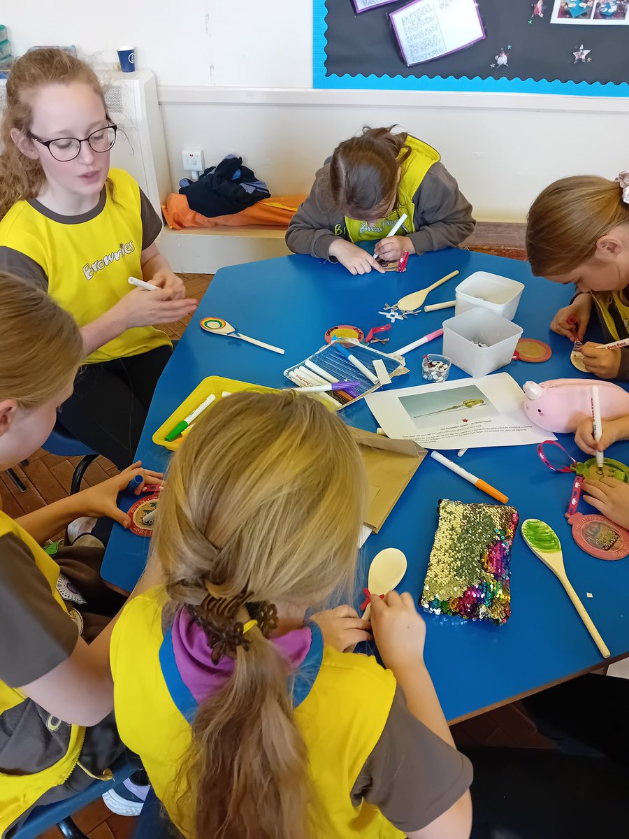1stMeadowfield's tweet photo. We enjoyed Durham Division's Coronation Celebration on Saturday. @GirlGuiding_DS @GirlguidingNEE @Girlguiding https://t.co/yQyz5srZR9
