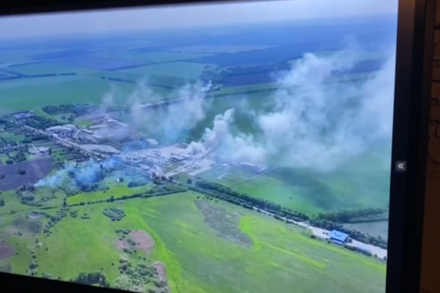 ronaldoninal623's tweet photo. Fighting Reported in Russia, Near the Border With Ukraine 

BY VALERIE HOPKINS World Russian Invasion of Ukraine (2022) The local Russian governor blamed a Ukrainian sabotage group, while Kyiv’s military intelligence agency said the perpetrators were “opposition-minded citiz… https://t.co/xmdMEa6sLV