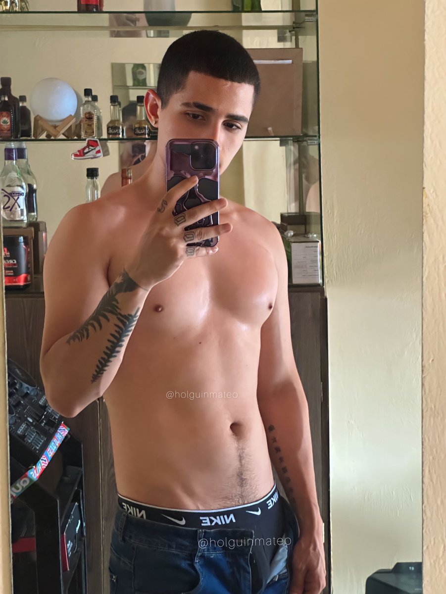mateoHolguin25's tweet photo. Rt y Mira tu chat 😏 https://t.co/A0bOLtWu2h