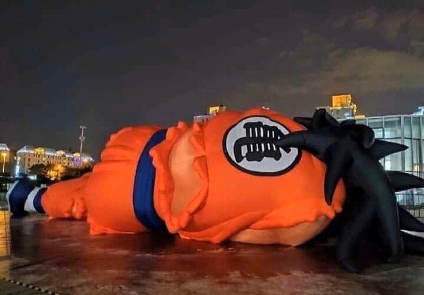 SLOplays's tweet photo. Bruh I can't stop thinking about this dead Yamcha statue in China lmao https://t.co/wC9f1jHRzb