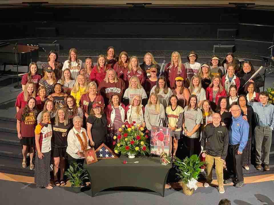 Our softball family came together this past Saturday to honor the life and legacy of Mark Cooke

#EverStand