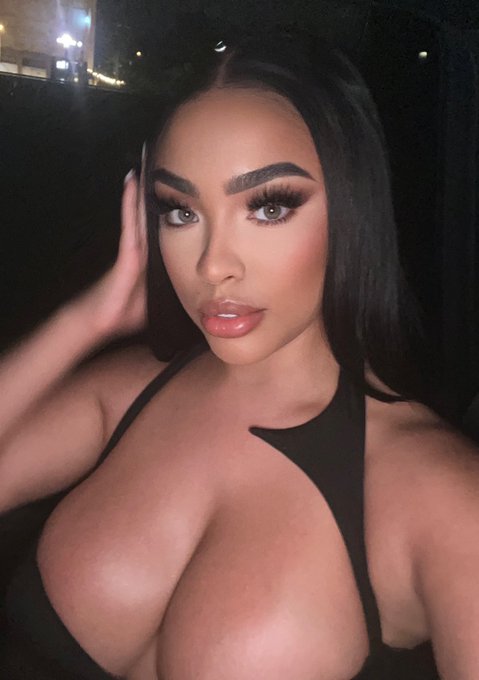 Watch D Skye💎's leaked NSFW photo on TwXstars