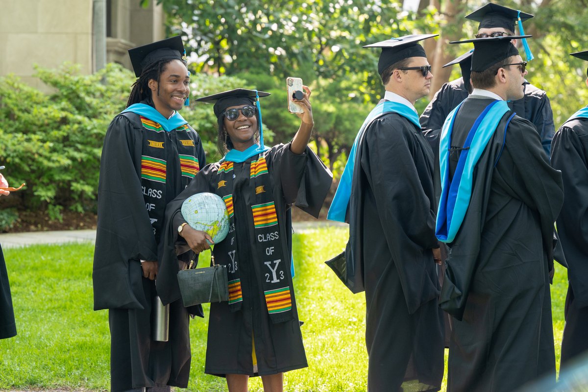 yalejacksonsch's tweet photo. The first graduating class of the Jackson School of Global Affairs!

The 43 members of the Class of 2023 were celebrated today at Horchow Hall, "up to the task" for the challenges ahead. #Yale2023

https://t.co/KH2LpeXVQ4 https://t.co/6muSxaU3HA
