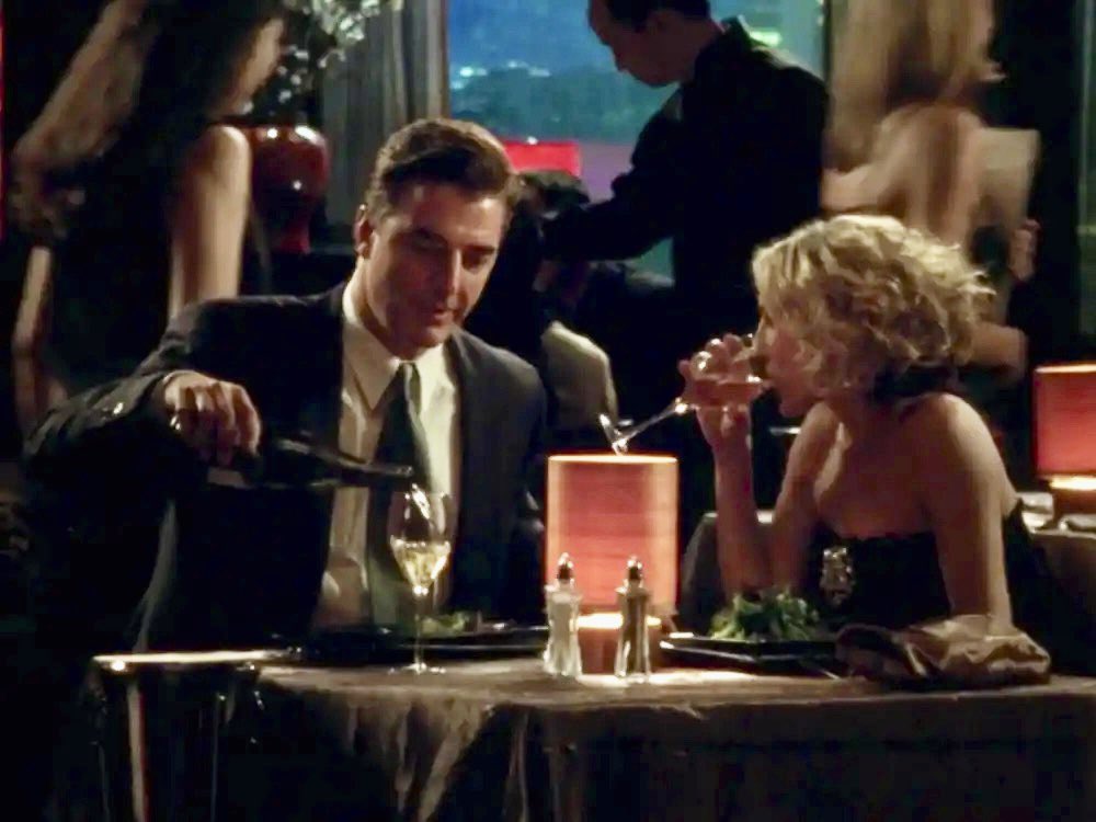 dumbandfunn's tweet photo. date night featuring Big and Carrie ❤️ https://t.co/XgeBV4wb96
