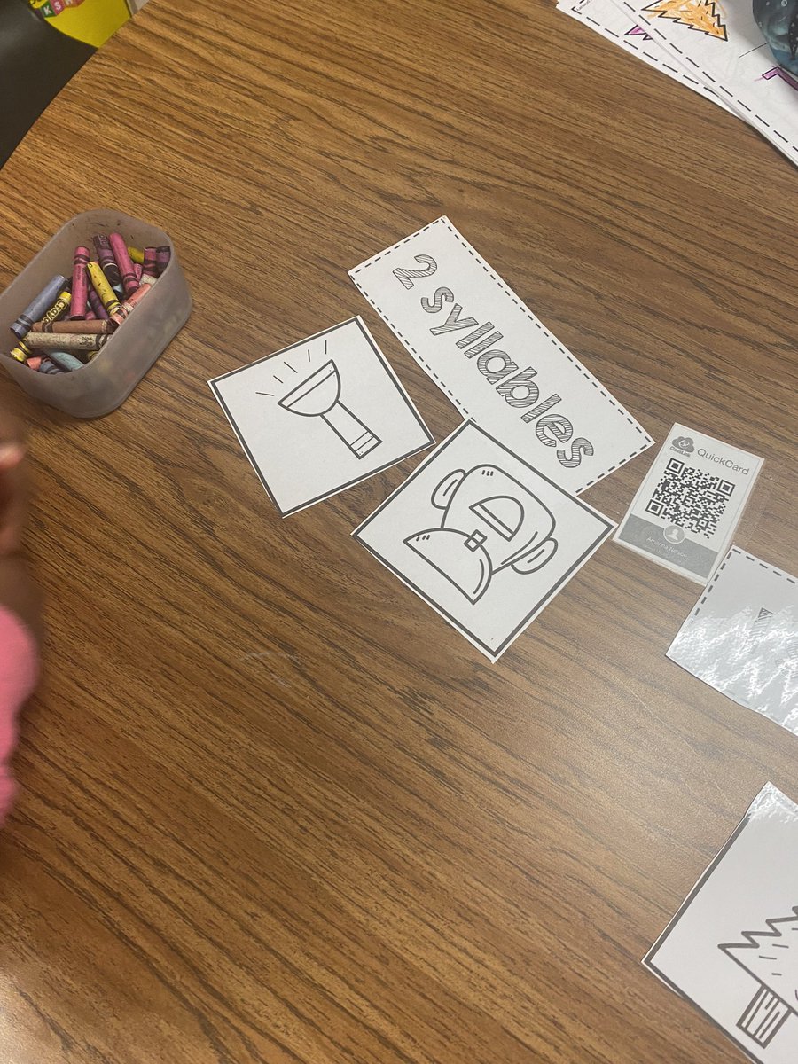 bmaracalin3's tweet photo. Itβs officially camping week! All things math & literacy #camplearnedalot #lastweekfun #kindergarten ποΈ https://t.co/vNyraodVZa