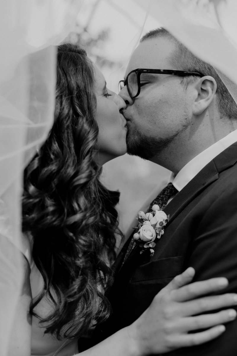 MoMoneyMoAlex's tweet photo. We said I do in beautiful Asheville this weekend. What started as a right swipe on Hinge led to meeting my best friend and the person who makes me feel most alive. We couldn’t have asked for a better way to start our lives together. https://t.co/kYuN5tX4lH