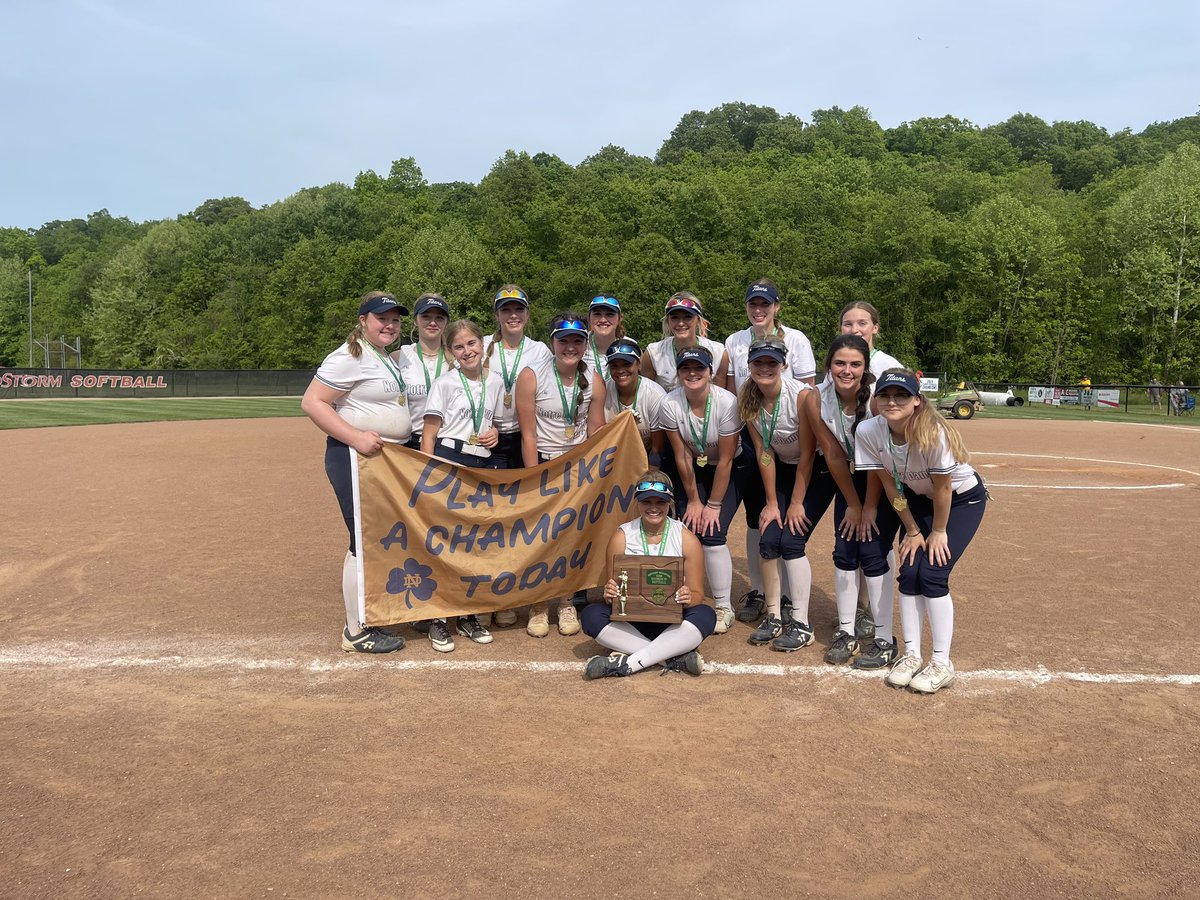 The Lady Titans are District Champs! They defeat <a href="/tornadoessb/">Southern Softball</a> by a score of 9-0. <a href="/sparksgwen27/">Gwen Sparks</a> got the win with 13Ks 🔥. <a href="/FordKyndall/">Kyndall Ford</a> came thru at the plate going 3-4 with 5 RBIs. <a href="/EntlerMaddie/">Maddie Entler</a> went 4-4 and <a href="/FordMaycee/">Maycee Ford</a> 3-4. #itsourtime #4inarow #lg