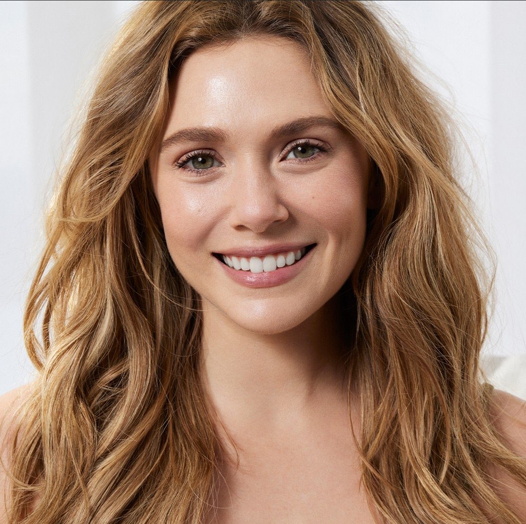 Blessing your timeline with Elizabeth Olsen 😍 #ElizabethOlsen #Wanda #ScarletWitch #WandaVision #MultiverseofMadness #LoveAndDeath #WindRiver #MarthaMarcyMayMarlene #Godzilla2014 #SorryForYourLostSeries #IngridGoesWest #SilentHouse #beautiful