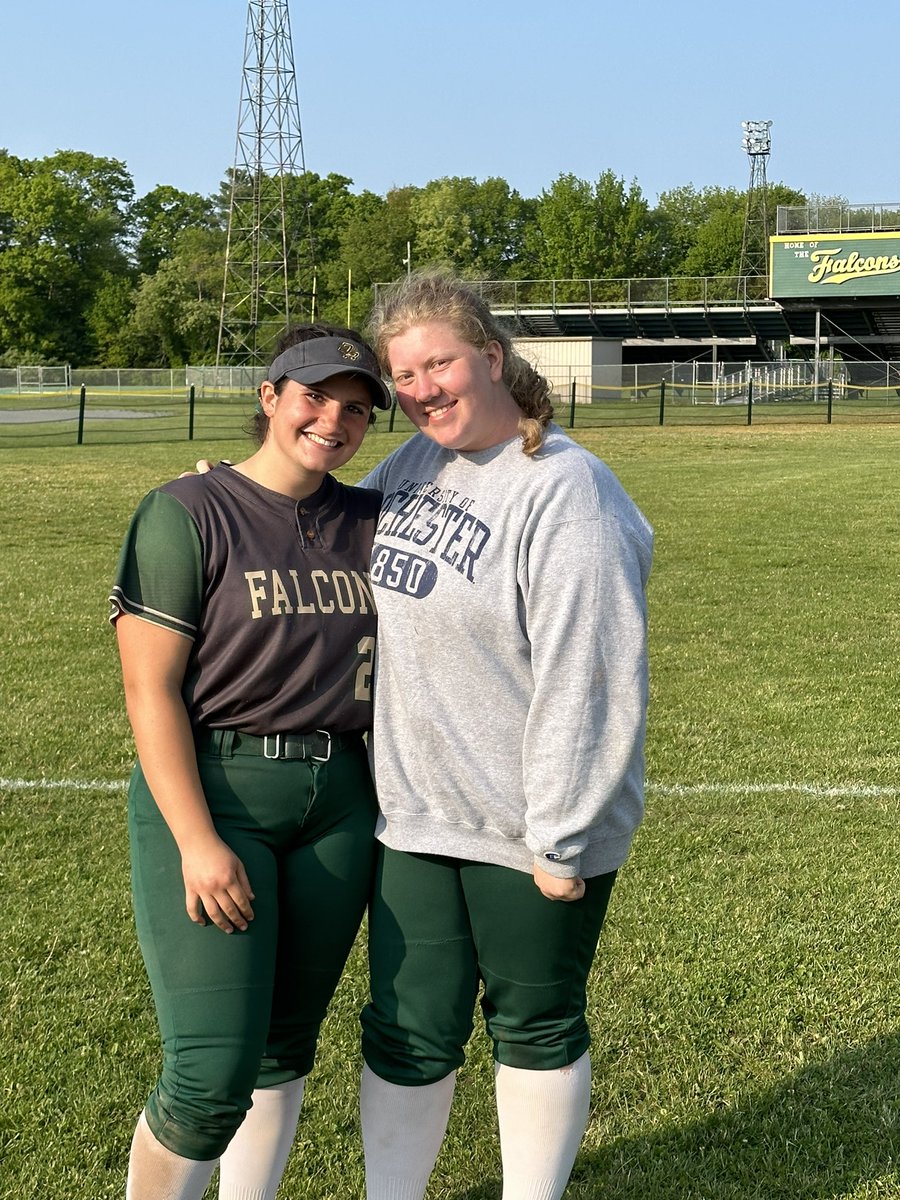 DR went off for their seniors today! DR beat Seekonk team today 13-1 in 5 innings! Fia Brown had her first HR off the season in the third inning. Haleigh Kelley had the walk off 2 run HR in the bottom of the 5th to end the game. That’s brings our home run total to 28 this season!