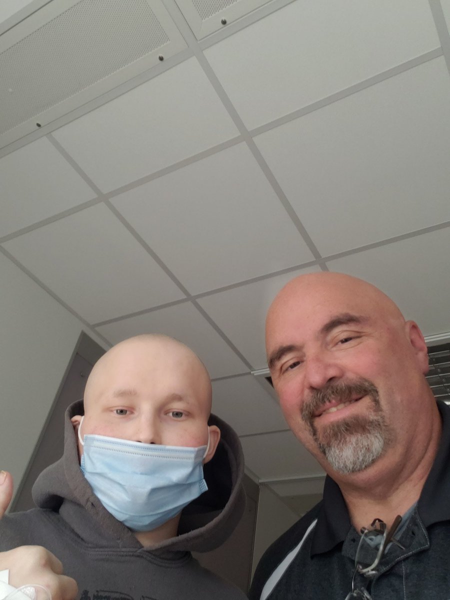 LakewoodWrestl1's tweet photo. Look who I ran into today.
We're all in your corner Chase.
#chasestrong https://t.co/7rBXqP2sCN