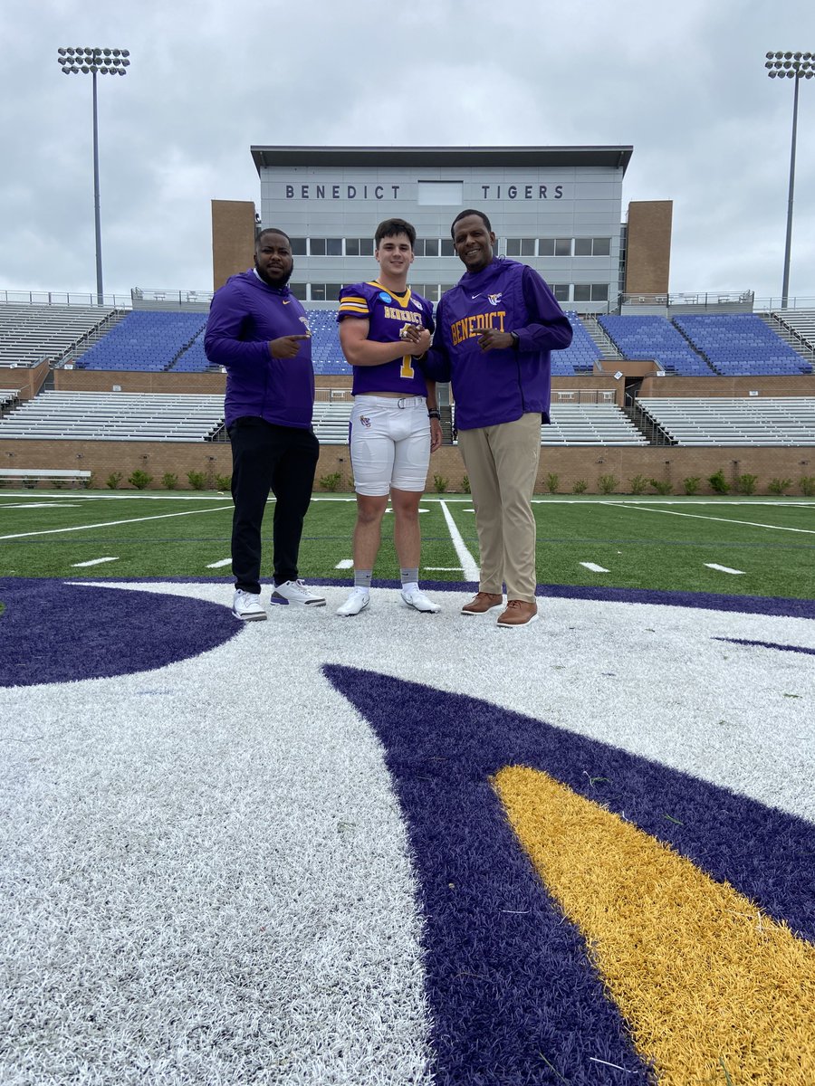 Charlie Cooper (@charlie_c41) on Twitter photo COMMITTED. Blessed and excited for the next chapter!! #GoTigers <a href="/coachberry77/">Chennis Berry</a> <a href="/kevinJking4/">Coach King</a> COMMITTED. Blessed and excited for the next chapter!! #GoTigers <a href="/coachberry77/">Chennis Berry</a> <a href="/kevinJking4/">Coach King</a>