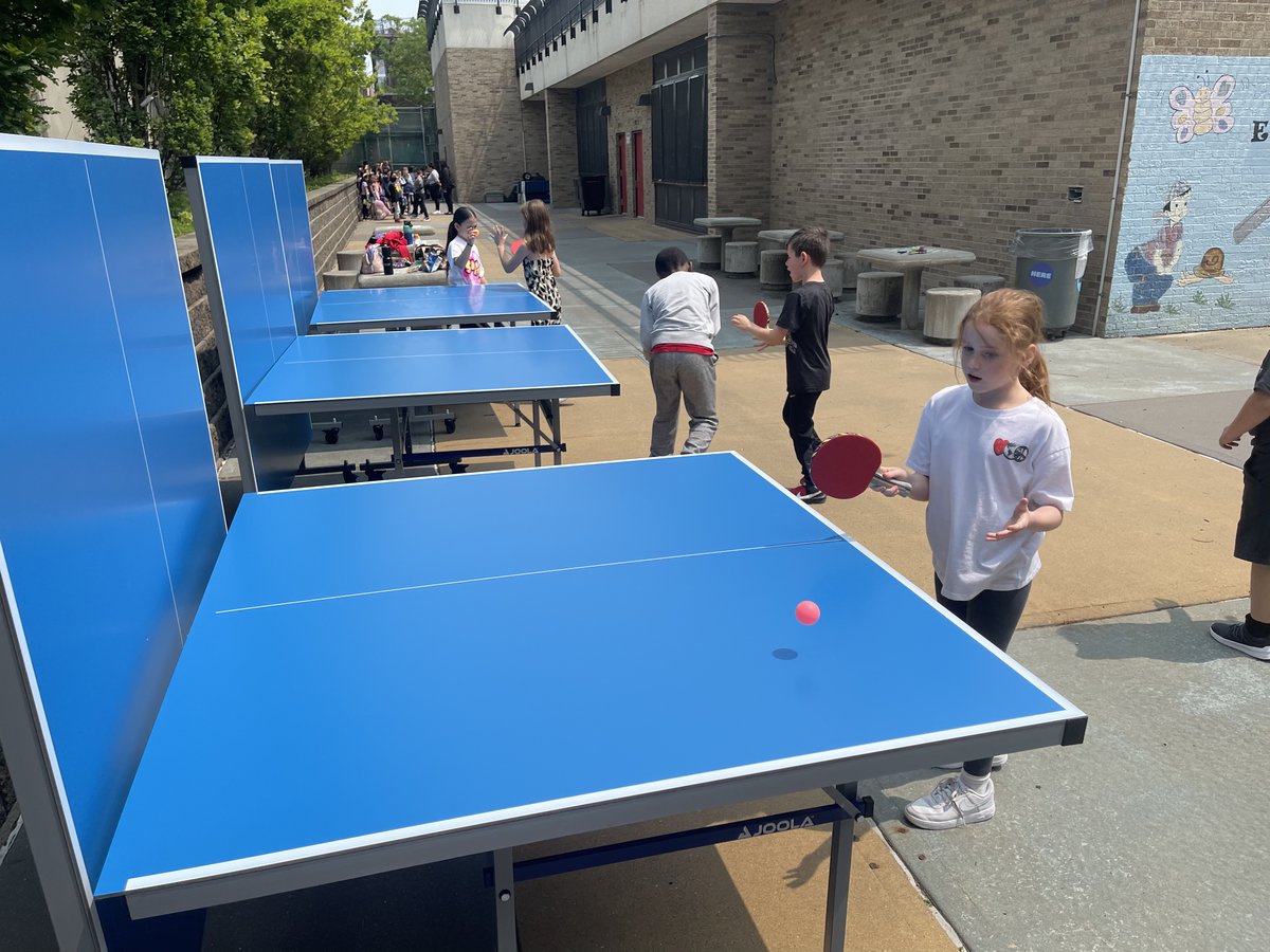 PS 36 second grade students enjoying the beautiful weather by playing ping pong in the courtyard! @edud31 @CChavezD31 @DrMarionWilson @ps36dragons @KristaFilupeit