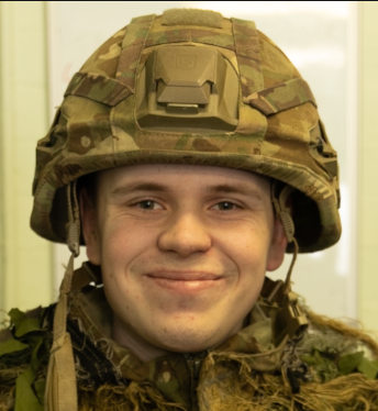 Happy birthday Swedish Minister of Defence <a href="/CarlJansson29/">Carl Jansson</a> 😤