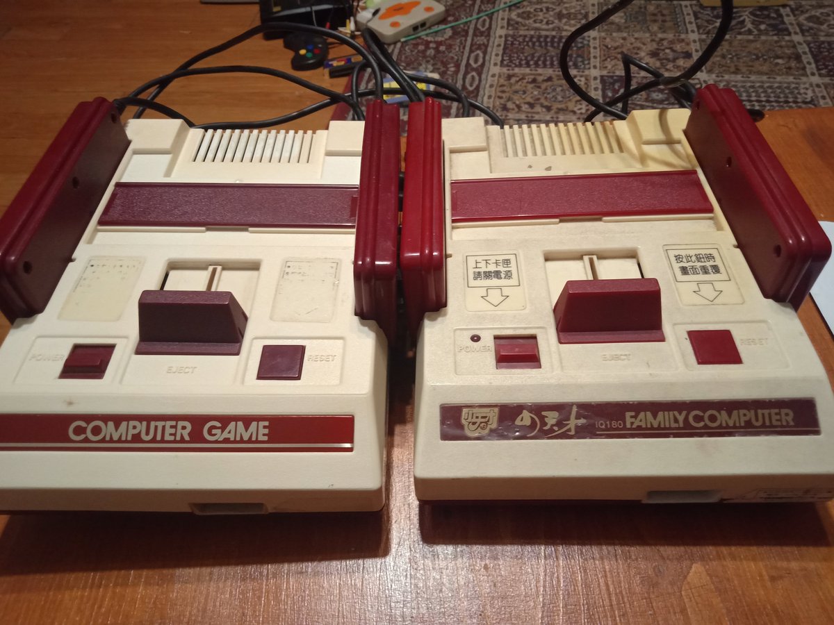 familybits1's tweet photo. Two different Micro Genius IQ-180 machines. At first I thought one of them was just a bottom-shell swap, until I looked inside. https://t.co/rdxjsy3CSi