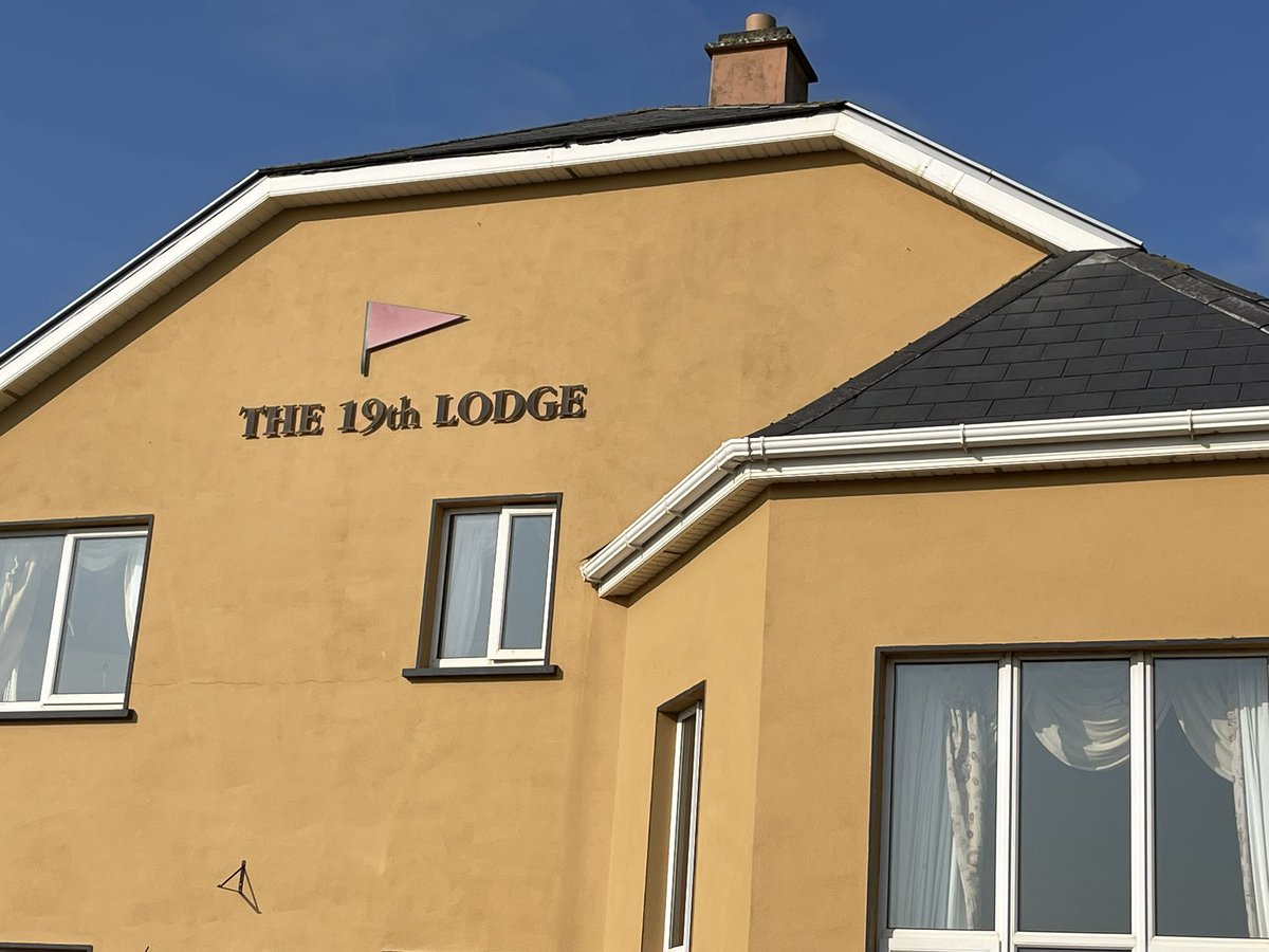 What a fabulous B&amp;B.  sitting outside watching people struggle with the Cashen Course.