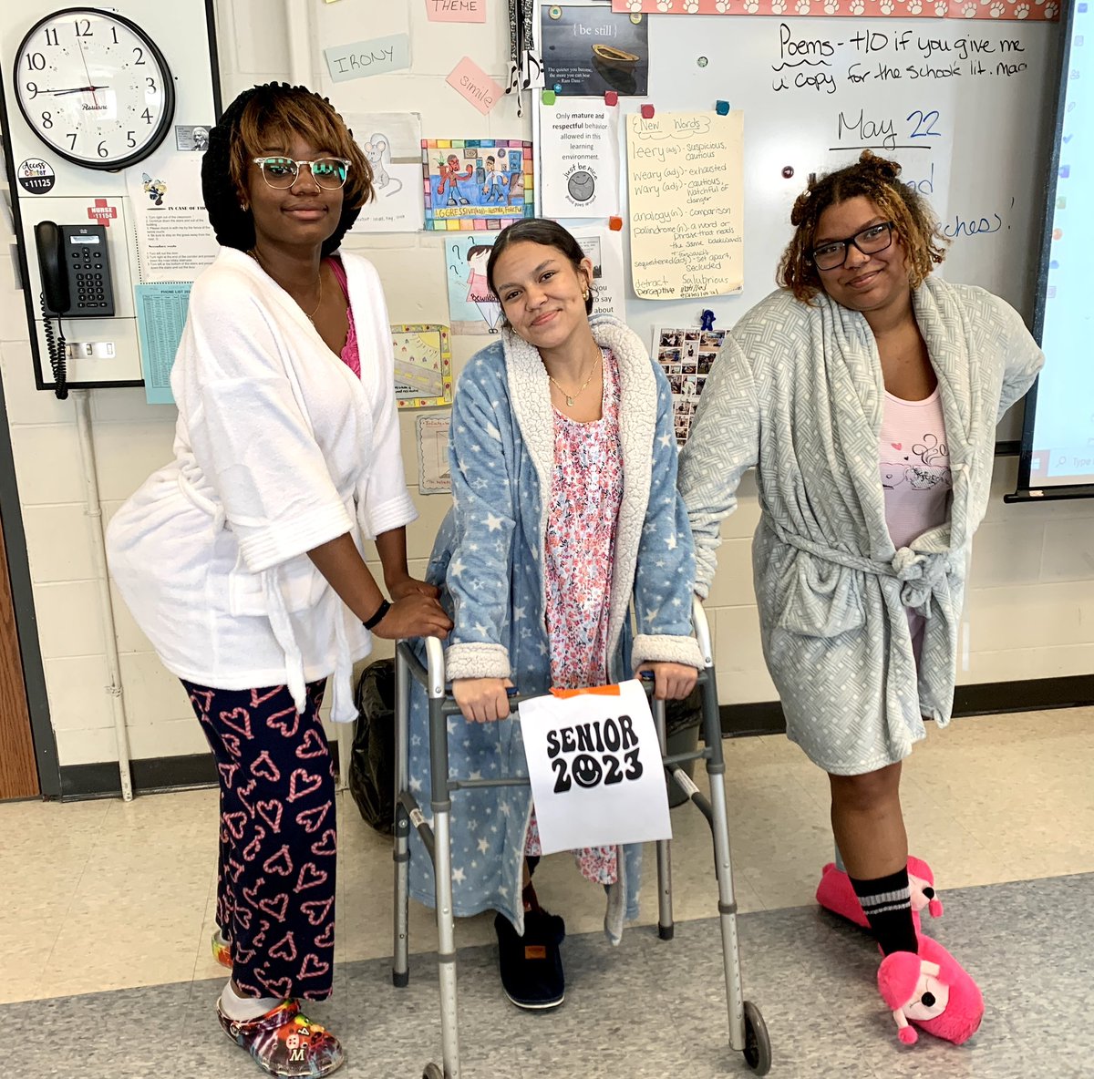 MrsSilveira's tweet photo. Seniors rocking their “senior citizen” outfits today for Spirit Week @Taunton_Schools @TauntonHS https://t.co/otiTAOqEBx