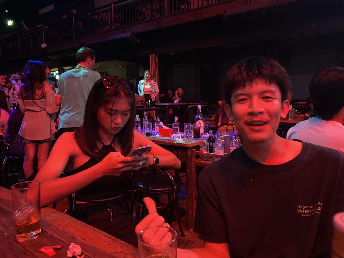 Jded_1426's tweet photo. มีผัวบ่มีผลกับอ้ายเด้อน้อง🤣 #ร้อยเอ็ดในเมือง #ร้อยเอ็ดนัดเจอ https://t.co/COheyBffU3