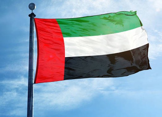 alketbig1's tweet photo. ماذا يعني لك هذا العلم🇦🇪 ؟
يعني لي:
🇦🇪 الحب..
🇦🇪 القلب..
🇦🇪 النبض..
🇦🇪 الروح..

نموت ليبقى🇦🇪 عاليا خفاقا. https://t.co/JqwIUseXur