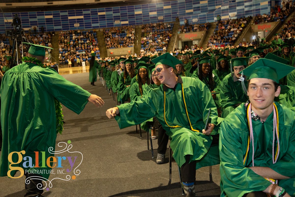 GalleryPort's tweet photo. See what it's like to be on the floor during graduation.  Experience all the emotions.  

https://t.co/hxjSXXQVtm

Order your favorites before the gallery expires.  @Winnetonka https://t.co/VBmLlGbq0H