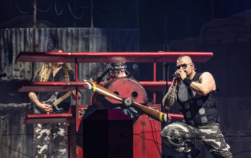 Sabaton at the ZAG Arena 

Obviously taken during the song „The Red Baron“. 

Many more to cone, so stay tuned!

#concert #concertphotography📷 #music #musicphotography📷 #livemusic #htbarp #audioloveofficial #music2see #holgerbücker #metal #metalmusic… instagr.am/p/CsjZ3XvI_oF/