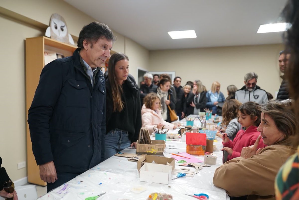 San Isidro: con una gran fiesta, se inauguró en Villa Adelina la Casa de Cultura más grande del distrito
#CasadeCultura #fiesta #inauguró #sanisidro #VillaAdelina
<a href="/gustavoposse/">Gustavo Posse</a>
<a href="/PosseMacarena/">Macarena Posse</a>

zonanortevision.com.ar/296334/san-isi…