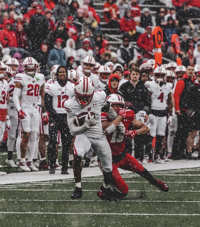 Isaiah Mozee (@isaiahmozee2) on Twitter photo Blessed to be re-offered by the University of Wisconsin!!! <a href="/BadgerFootball/">Wisconsin Football</a> <a href="/Coach_Mitch_/">Matt Mitchell</a> <a href="/LSNorthFootball/">Lee's Summit North Football</a> <a href="/JaySaff85/">Jermaine Saffold</a> Blessed to be re-offered by the University of Wisconsin!!! <a href="/BadgerFootball/">Wisconsin Football</a> <a href="/Coach_Mitch_/">Matt Mitchell</a> <a href="/LSNorthFootball/">Lee's Summit North Football</a> <a href="/JaySaff85/">Jermaine Saffold</a>