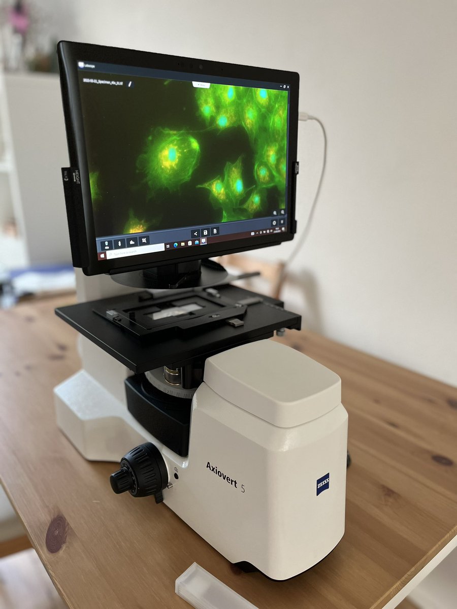 SanamFParsa's tweet photo. Axiovert 5 digital! today on my dining table and tomorrow in #NWOlife2023! Happy with my first duty at ZEISS! :) https://t.co/ynV5QdcQlQ