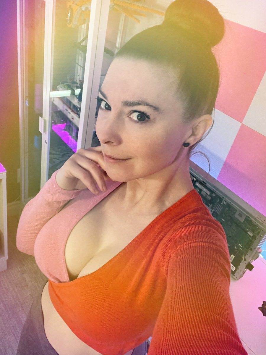 neonpuddles on Twitter: "Today I am being #sponsored by @callofdragons