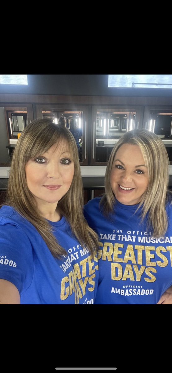 kellhays's tweet photo. @Greatest_Days_ 
We’re here in Manchester tonight! 
Don’t forget to come and see us after the show to let us know what you thought, so we can let the cast and company know your views 😃 🎭 🎉 
#swearitonthefans #greatestdays https://t.co/KdJxNV73Az