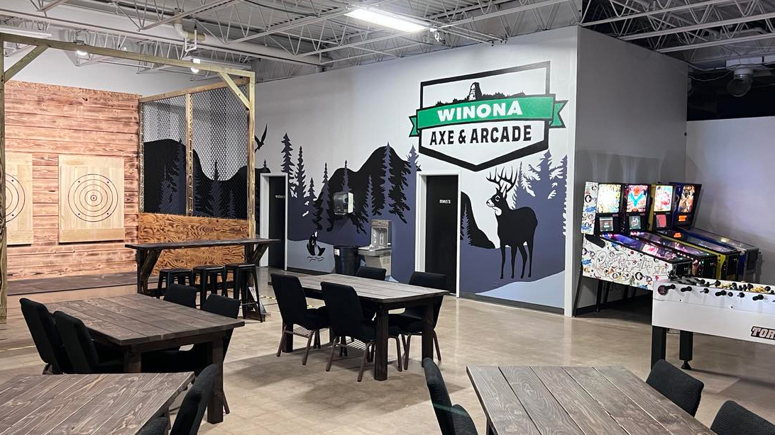 Axe throwing and arcade opens in Winona, US Read more: #WinonaAxe&Arcade #axethrowing #winona #minnesota