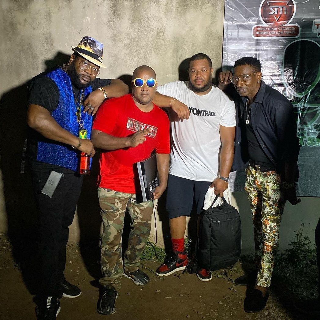 JamaicaWithJ's tweet photo. Kingston nights create memories for ever! @harrytoddler 

Big up Boom Box Fridays!!! 

@ontrackdisco https://t.co/iAzbywvVLZ