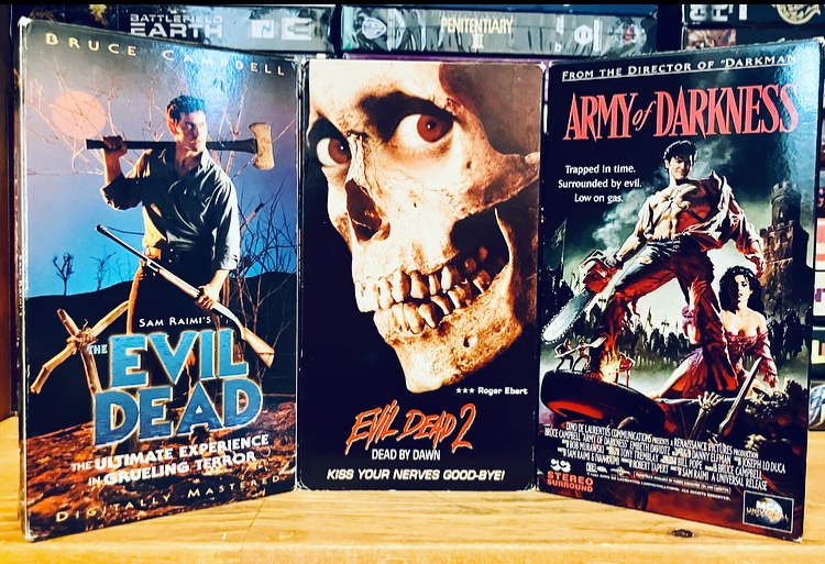 #NewArrival ! The Evil Dead Lot (3) 1 2 3 #AnchorBay Sam Raimi HORROR Army Of Darknes

rareflicksplus.com/all-products/o…

#SamRaimi #TheEvilDead #EvilDead #EvilDead2 #ArmyofDarkness #vhs #horrormovies #horror #movies #physicalmedia #films #flashback