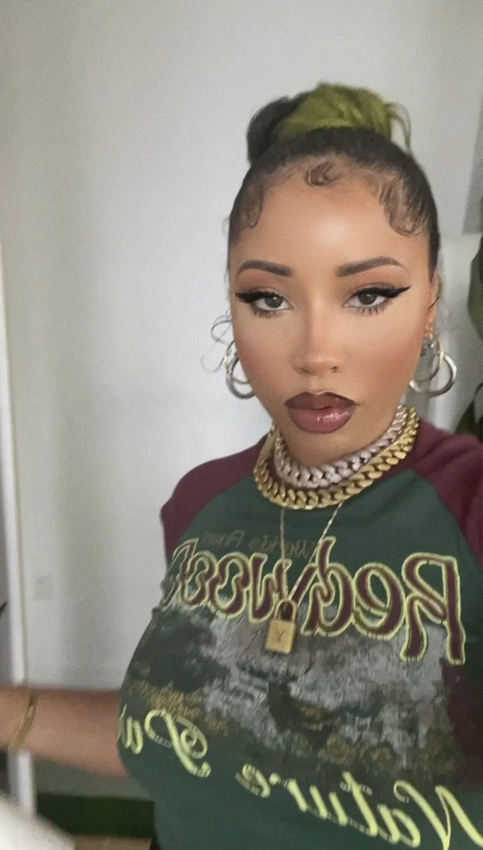 Music is Life on Twitter: "RT @LianaBanks: 🫶🏽💚🦥"