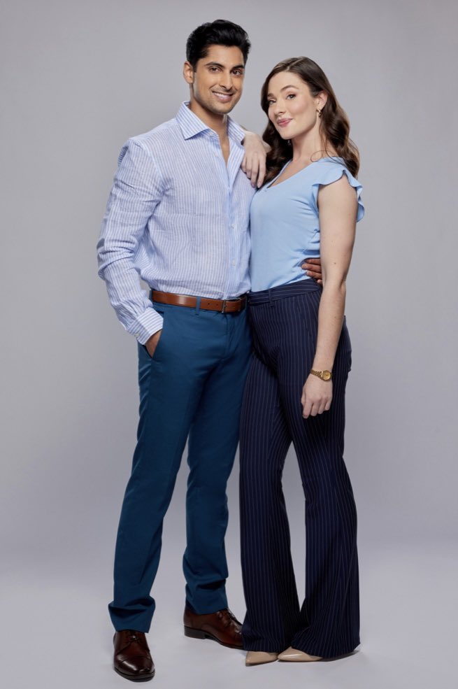 EvacBourne's tweet photo. #Hearties Would love for ya’ll to save the date! Very excited for this one✨Hope to watch and tweet with ya’ll soon 💕

https://t.co/dIUhcvUUsp

@hallmarkchannel @RushiKota @hhdtv @sharmarekha @NikhilSJayaram https://t.co/frVFHlEdPm