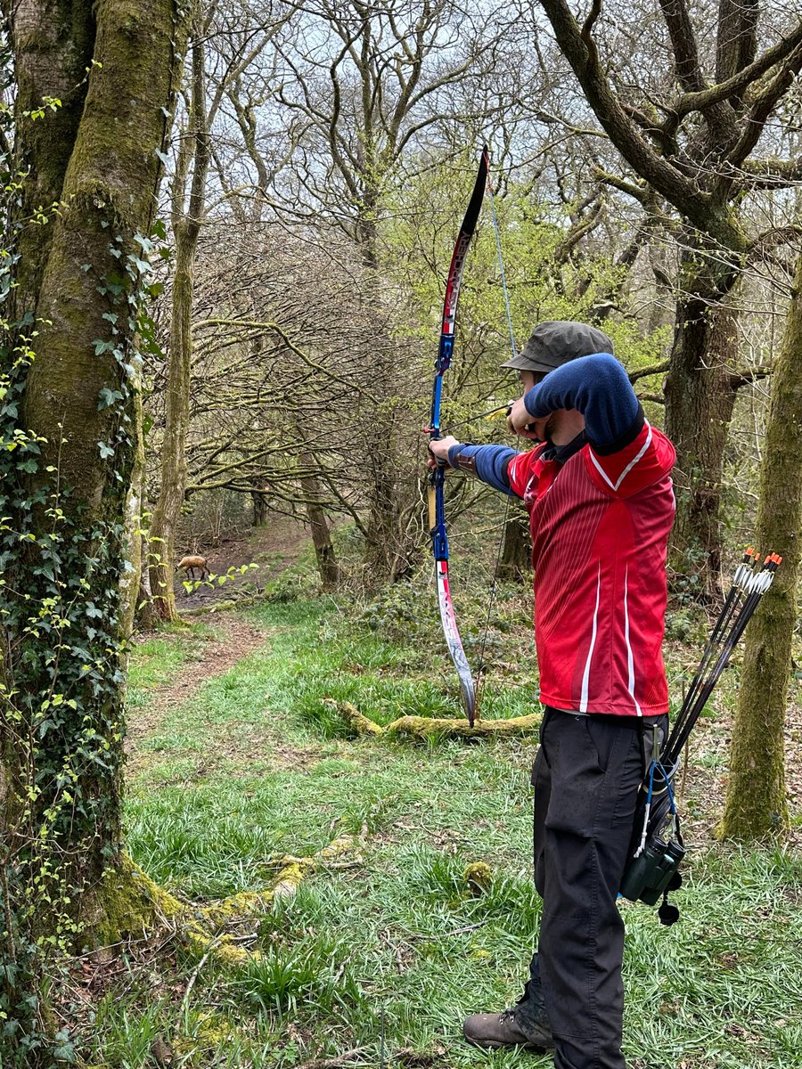 BarebowJames's tweet photo. Bumpy start to season. 3D at Pentref went well except for lots of distance errors afternoon day1. Field at Dearne shot strong most of weekend; first 8 targets on day2 went terribly, 24 points less than day1. Bow was shooting great, #KGArchery just couldn't get brain to wake up https://t.co/PN2dYkGR0X