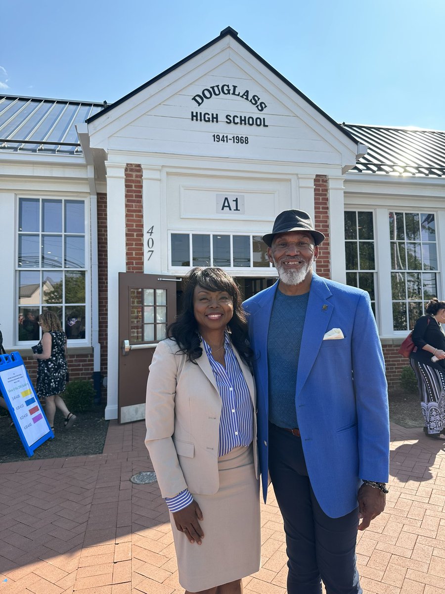 The great niece of blues singer Bessie Smith meets the great great grandson of Frederick Douglas!