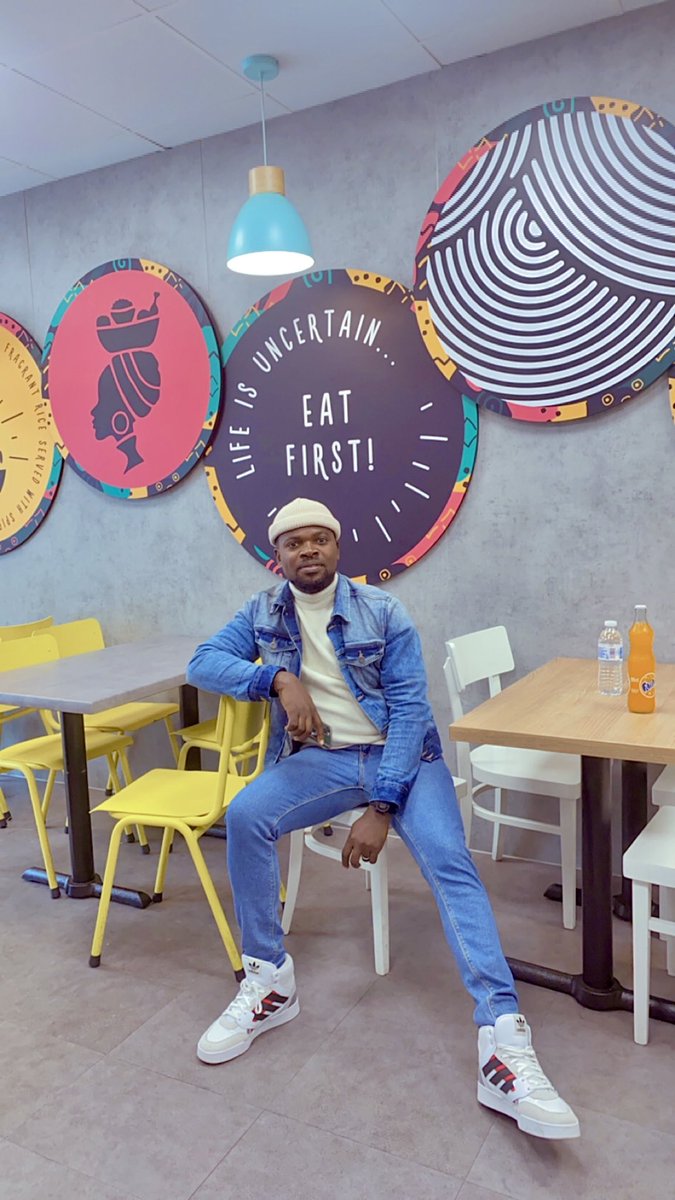 enyinwa_'s tweet photo. Take that message on the wall, very important 👌 

@TastyAfrican https://t.co/iVnQlzlv9Z