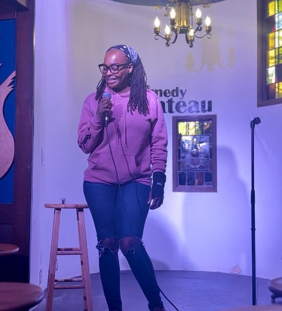 shawntelledh's tweet photo. Comedy Chateau https://t.co/IrVRhU7IYm