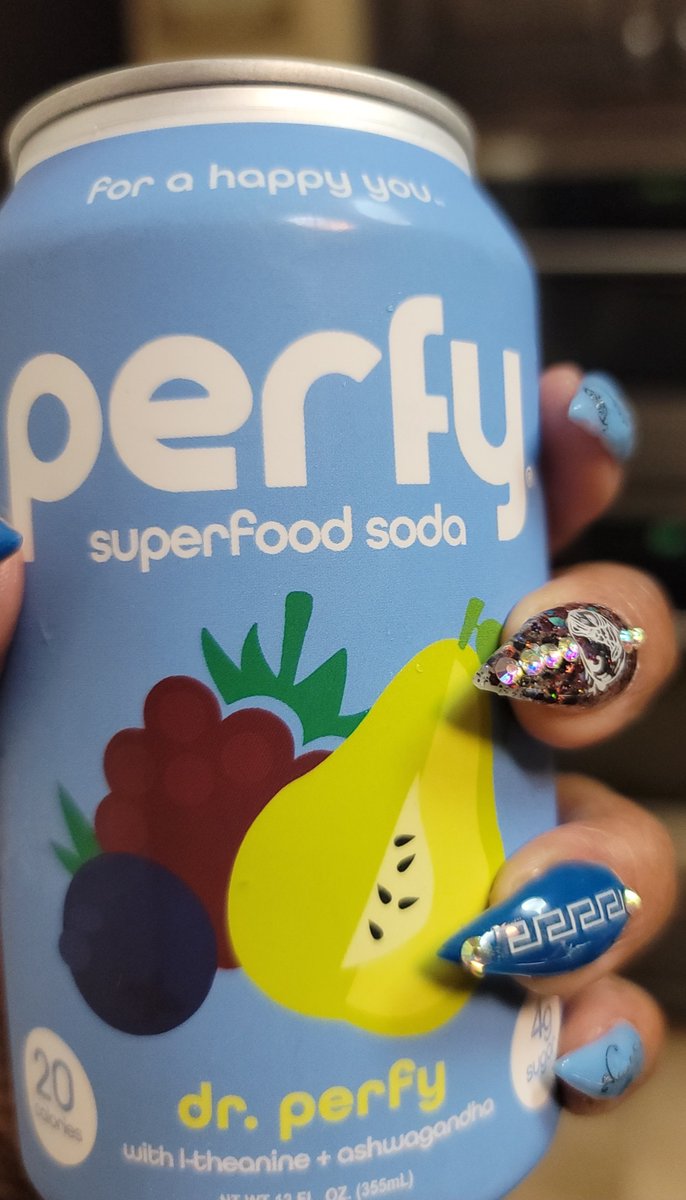 lola_knowstruth's tweet photo. Hey #Zennies! Try the #power of substitution. Don't blow your #health #goals by drinking unhealthy beverages. Try #Perfy. My new obsession! Low cal, #low carb, FULL of #flavor! @drinkperfy https://t.co/Yg9SIVevcE