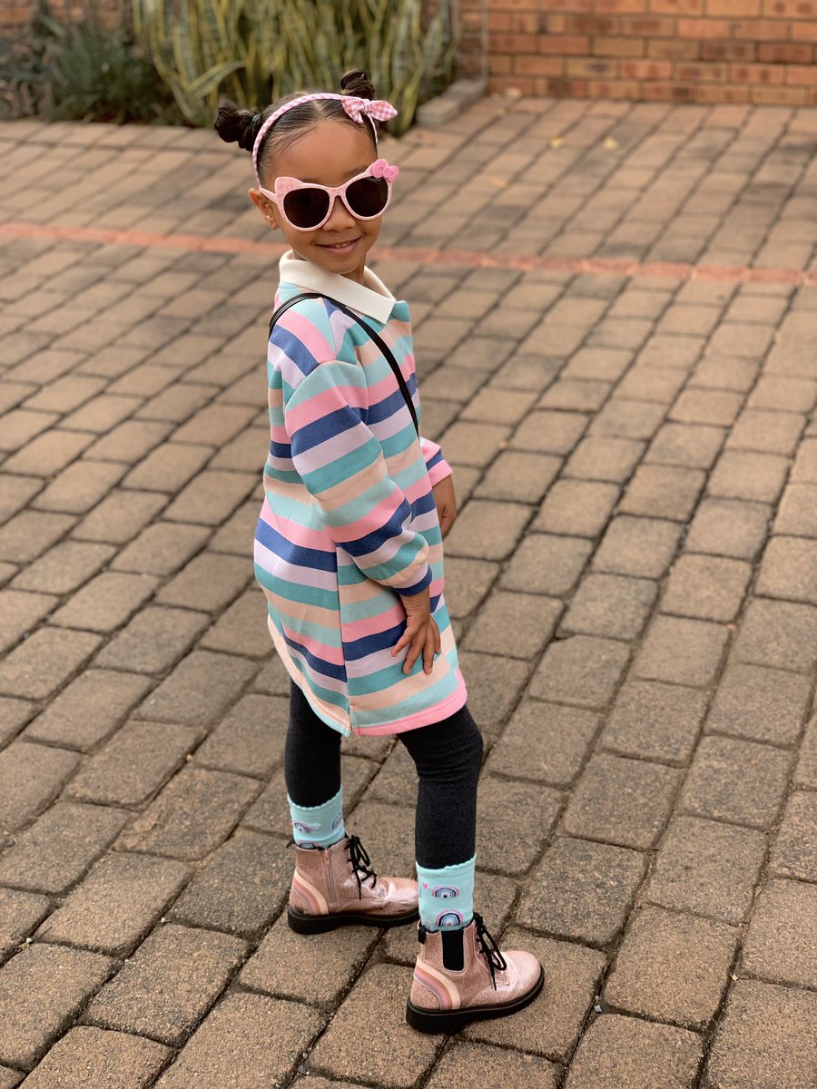 audas_vanschoor's tweet photo. Whoops! I forgot I had this pictures 😮‍💨

 Love you so much Milly! 
💜🤍💙💓

#MilaMonday #WatchingMilaGrow #ModelMood #MAYDAY #MILAINMAY https://t.co/TsQLYqtz5h